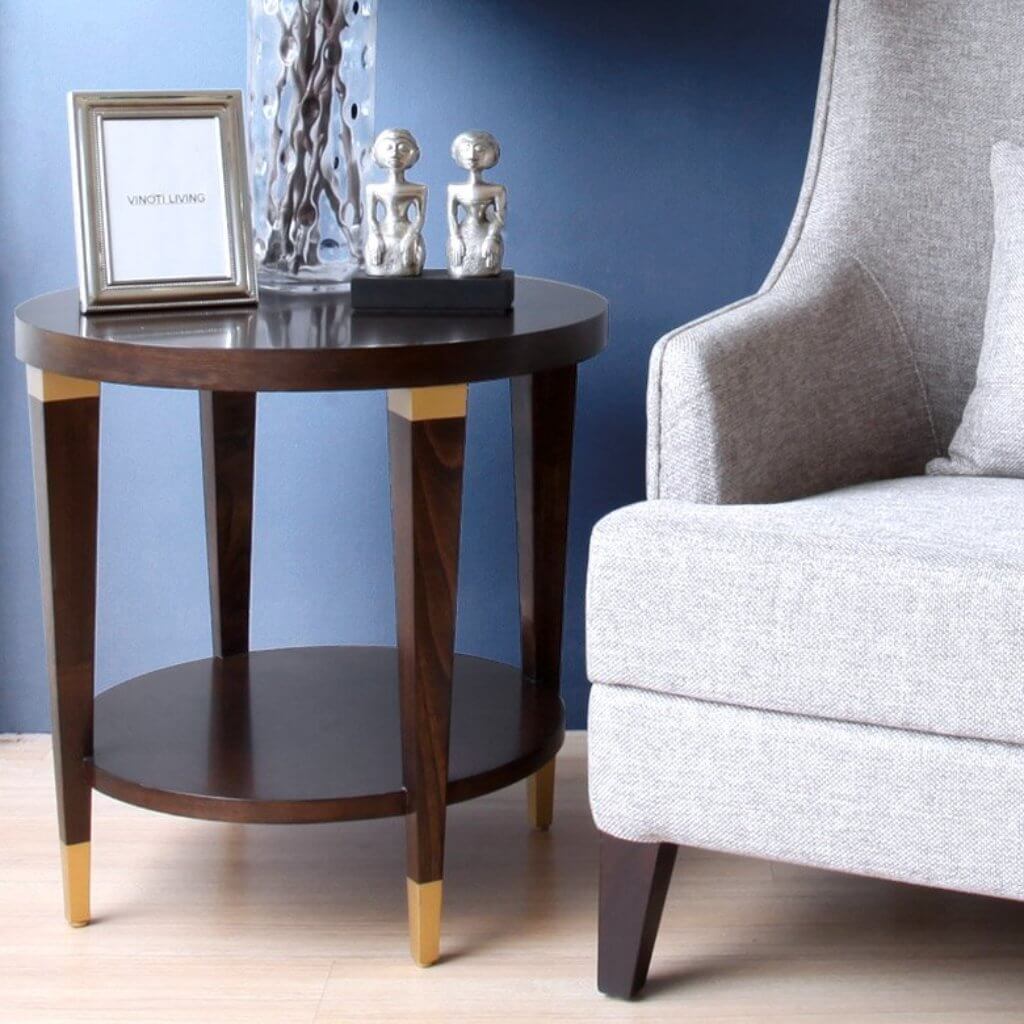 modern yet classic Hampton round side table