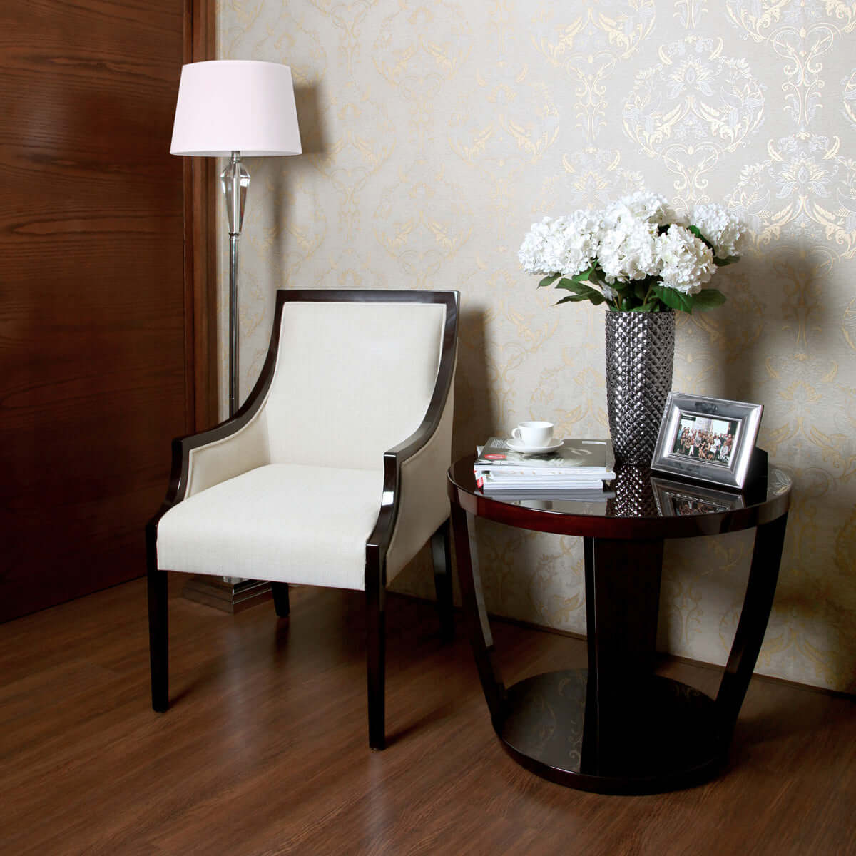 Newbury Armchair - Online Furniture | Vinoti Living