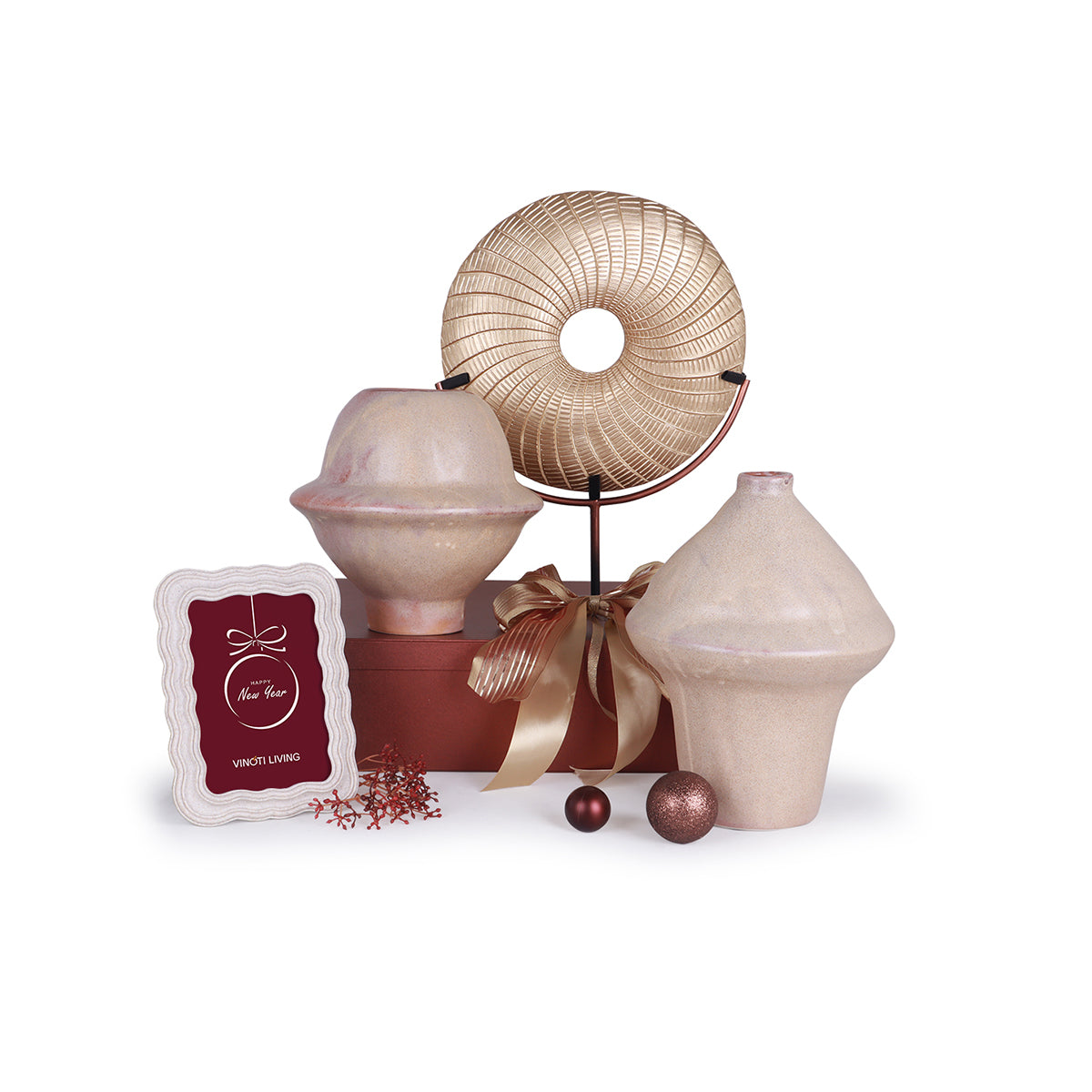 Alluring Liora - Parcels | Vinoti Living