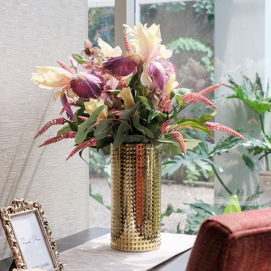 Enchanted Aura - Flower Arrangement | Vinoti Living