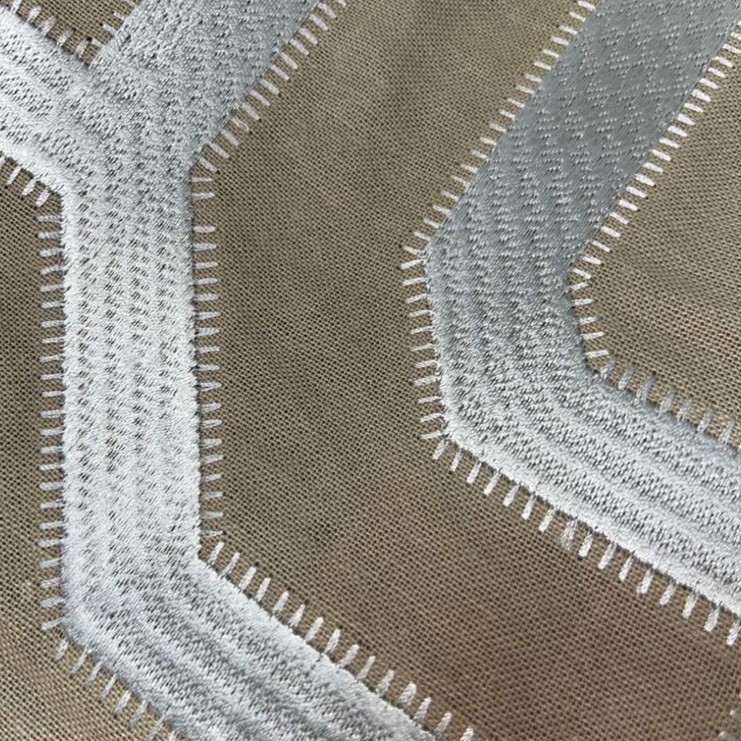 Nora Linea Silver Runner - Accessories | Vinoti Living