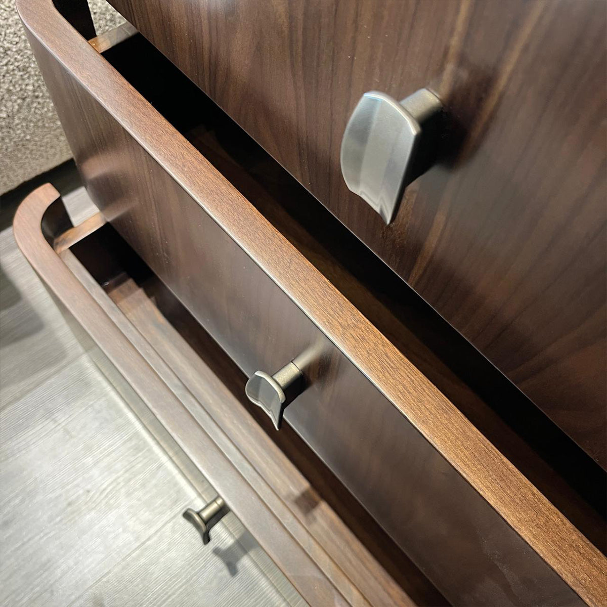 AB Linea Bedside Table - Anita Boentarman | Vinoti Living
